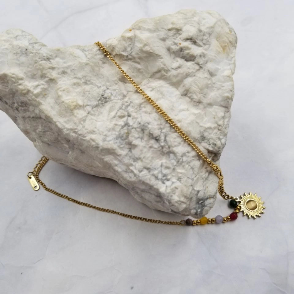 Natural Stone Beads Sun Pendant Necklace